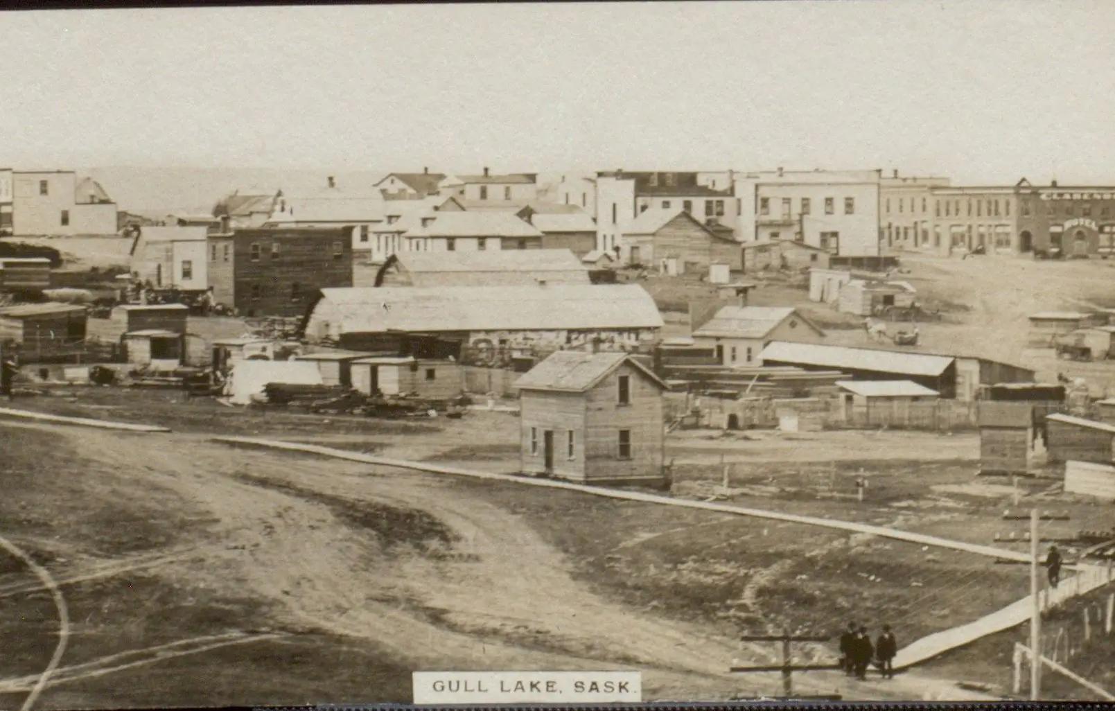 View over the town of Gull Lake with boardwalk